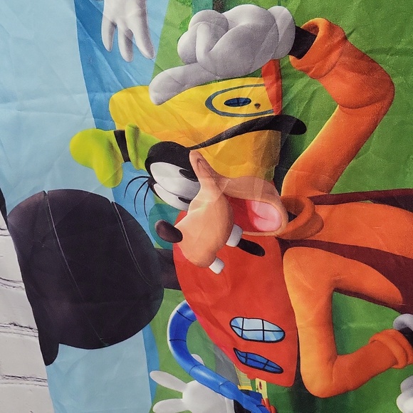 Mickey Mouse Pillow Case - Picture 2 of 6